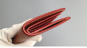 包边不雅观,那你需要皮边油专用消泡剂